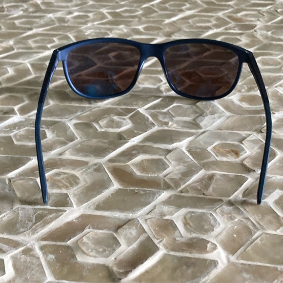 Maui Jim Lele Kawa Unisex Polarized sunglasses w/signature case - Picture 9 of 15